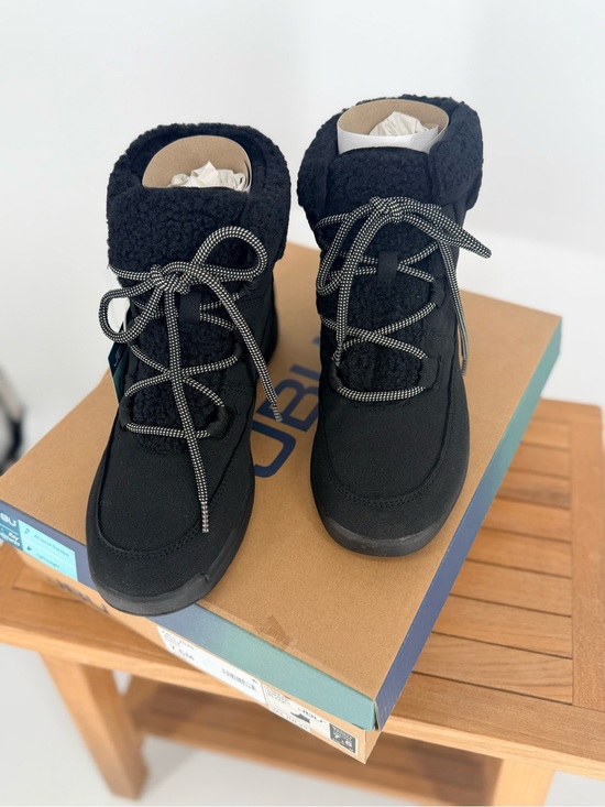 JBU Shoes - New JBU FALL 2025 Women’s Black Winter Lace-Up Ankle Boots size 7.5